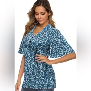 HOCOSIT Women's Floral Short Ruffle Sleeve Pleated V Neck Button Tunic Top 2X